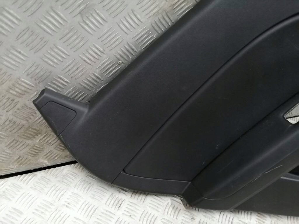 фото №3, Обивка обшивка дверь левый задняя renault captur ii 829a18015r