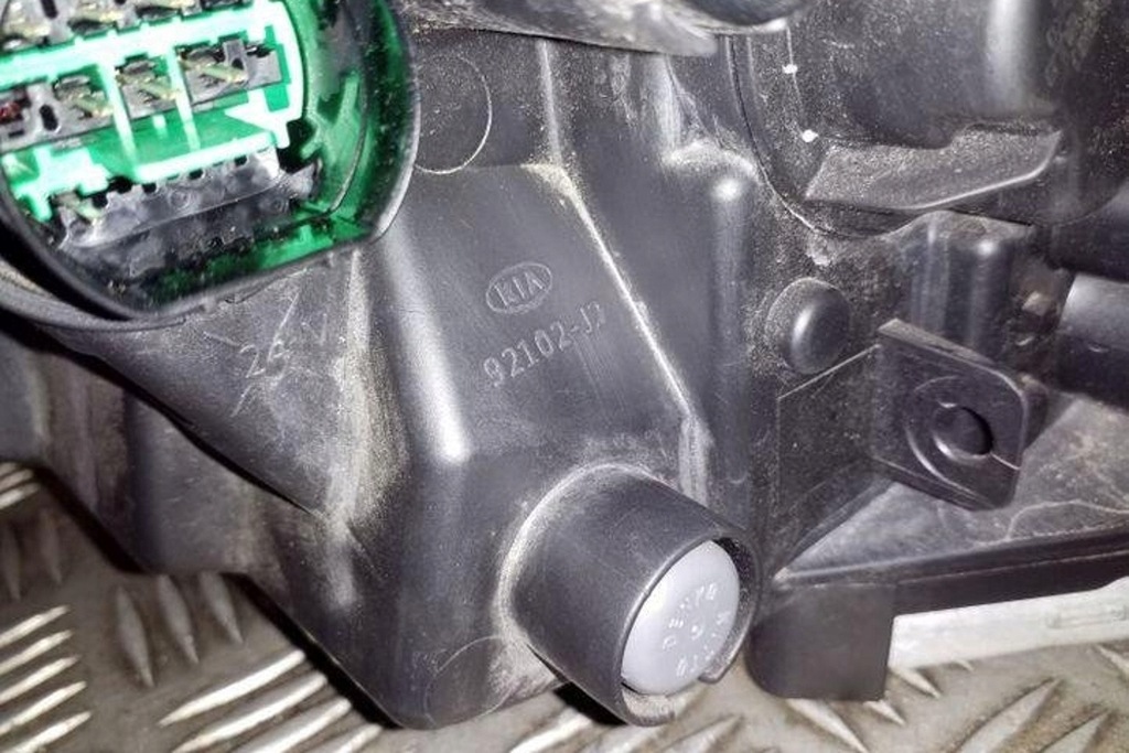 фото №12, Лампа права передня kia soul ii ps 92102j2 0.0l бензиновий 97kw 2020