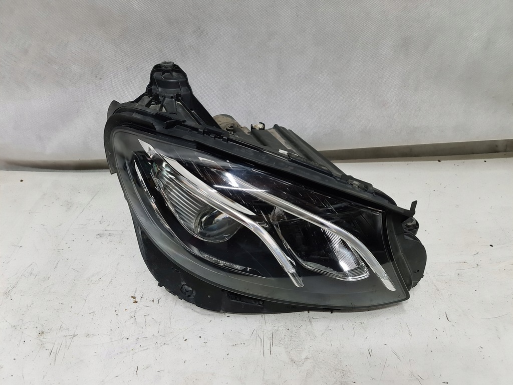 фото №1, Правый фара mercedes w213 full led a2139067806