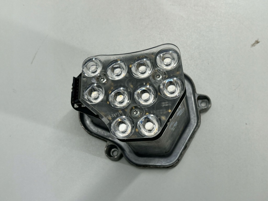 Купить Модуль света lcm левая сторона bmw 5 f10 f11 17173811