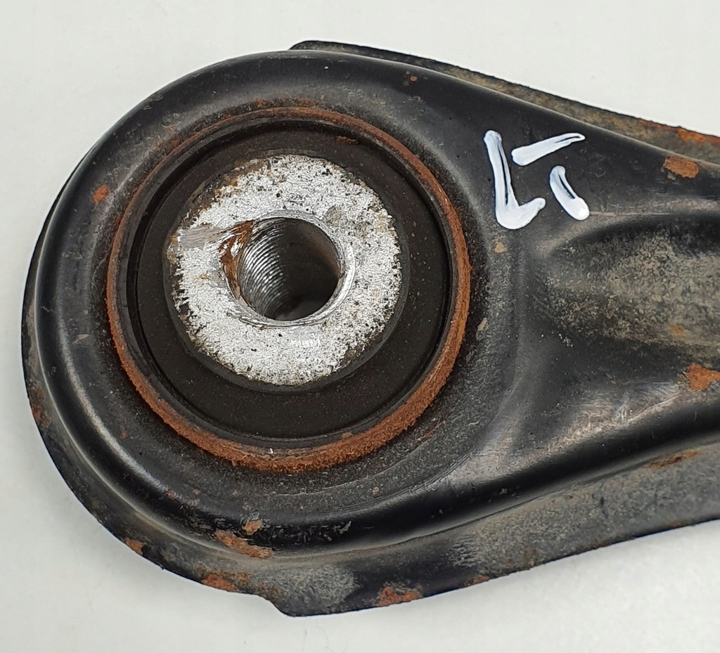 фото №2, Важіль лівий задня range rover iii l322