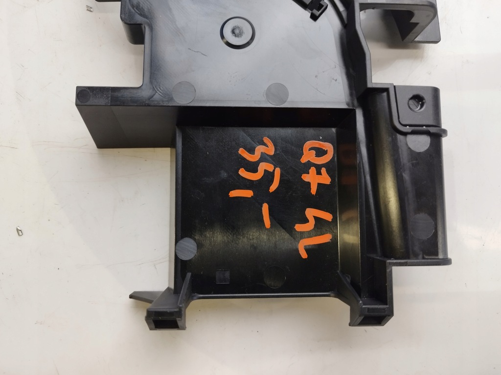 фото №6, Audi q7 4l 07r кришка запобіжників 4l0937555a