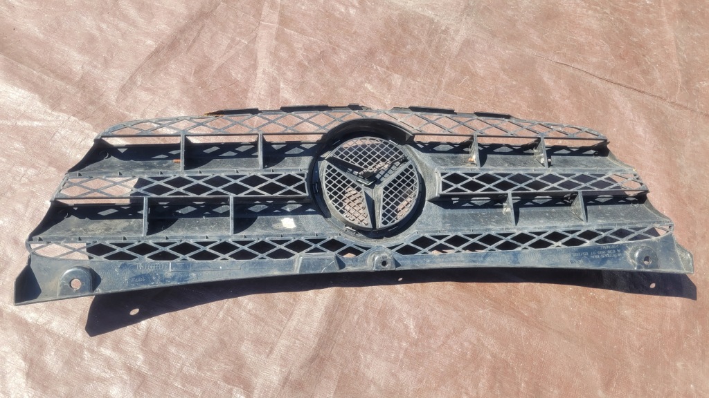 фото №12, Решётка радиатора решётка радиатора mercedes vito w639 a6398800785 // 1099