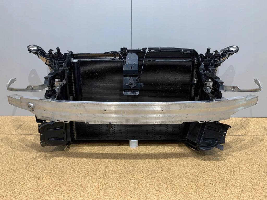 фото №1, Audi a6 c8 pas передній радіатор комплект 2.0 tdi