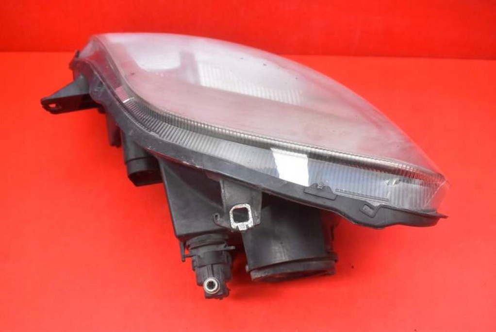 фото №3, Фара правый лампа перед eu 8200701356 renault trafic 2 ii 06-15