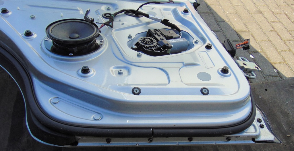 фото №13, Двері ліва задня задні vw golf 5 v + plus 2010r- la7w europa