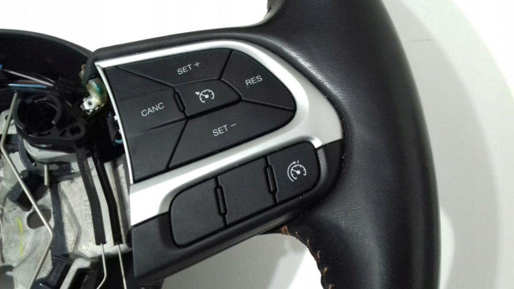 фото №4, Jeep compass воздуховод 1051661 кожа 2017-