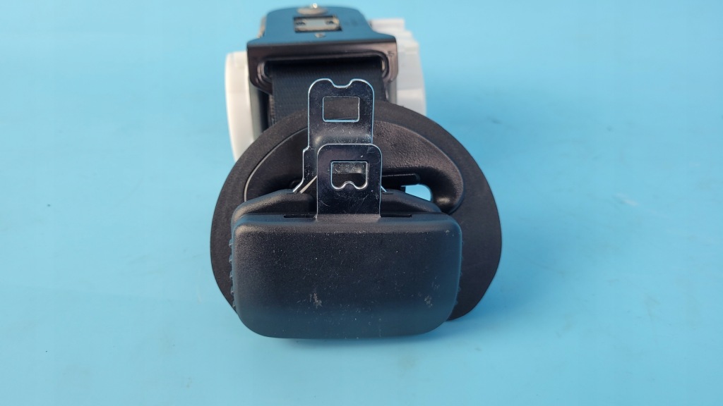 Bmw f39 ремінь безпеки задній середній 7441685 в Україні