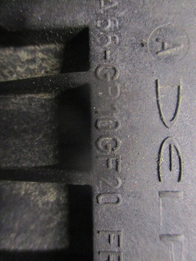 Предохранители аккумулятор peugeot 5008 1 09-13r 9666527580 Оригинал