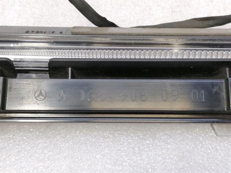 Mercedes gls 350d набор света дневного передних a1669061101 набор świ Недорого