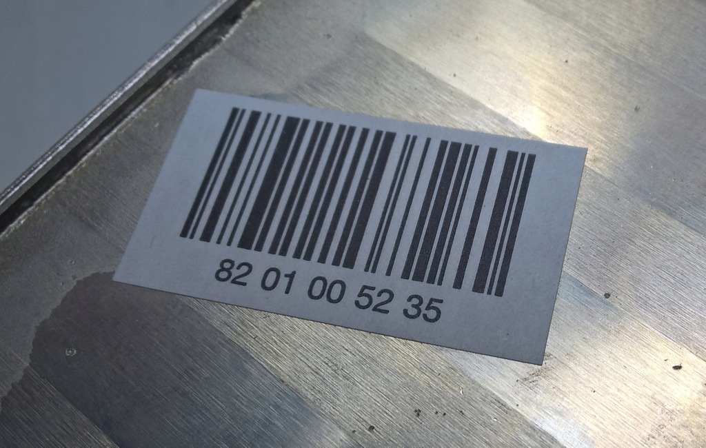 фото №10, Nissan nv400 2.3dci 2010- основание фильтра масла с радиатор оригинальный номер 15208-00q1b