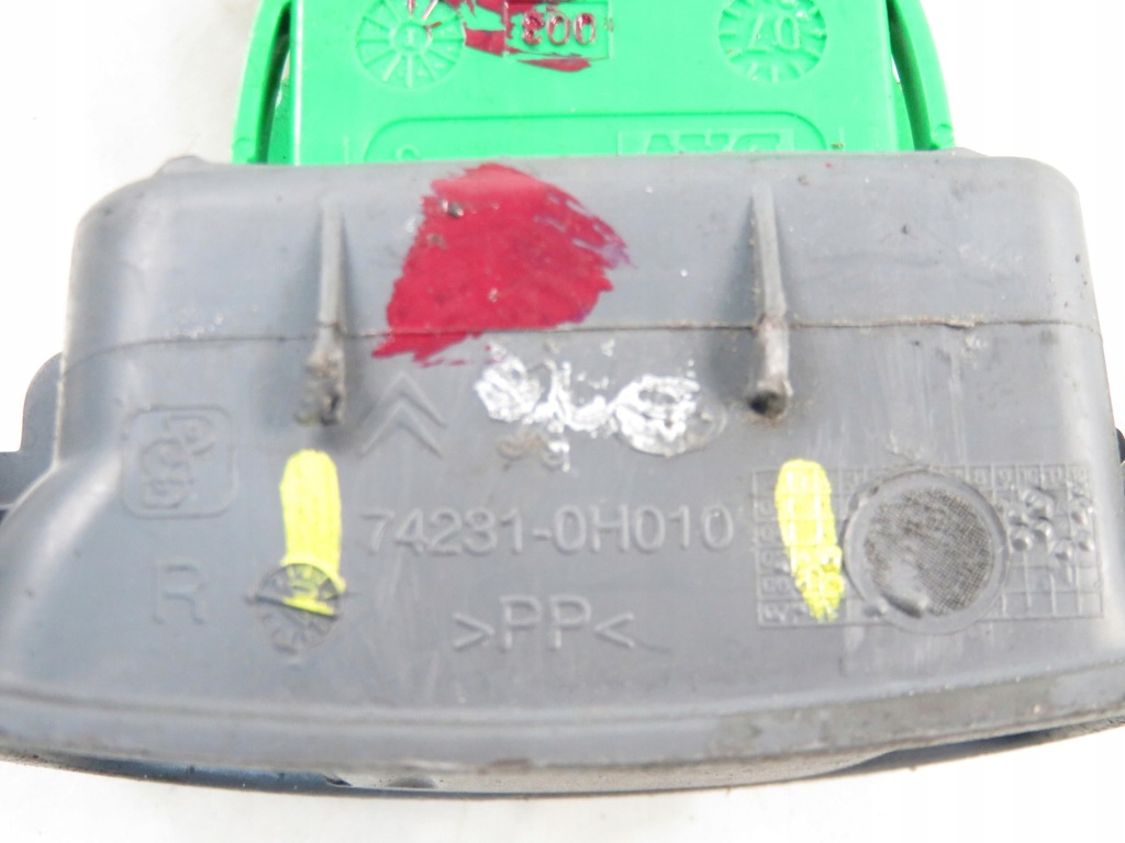 фото №8, Панель окон peugeot 107 742320h010 742310h010