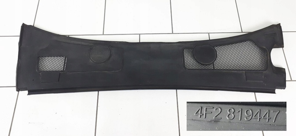 фото №1, Audi a6 c6 жабо накладка 4f2819447