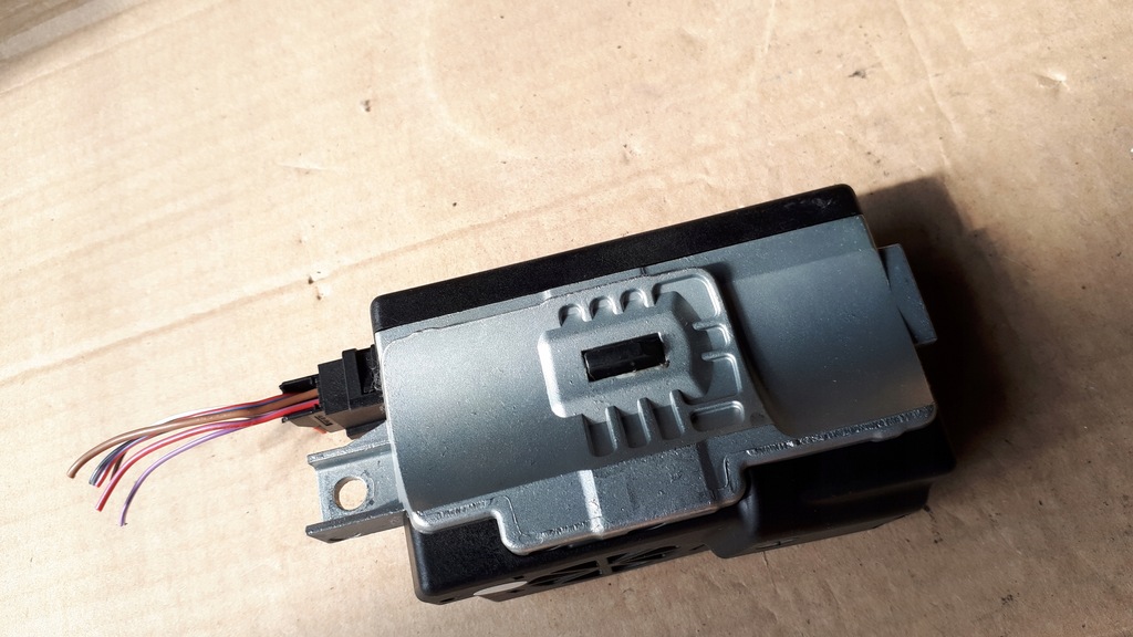 фото №6, S4 b8 lift a4 блокировка засов руля 8k0905852e