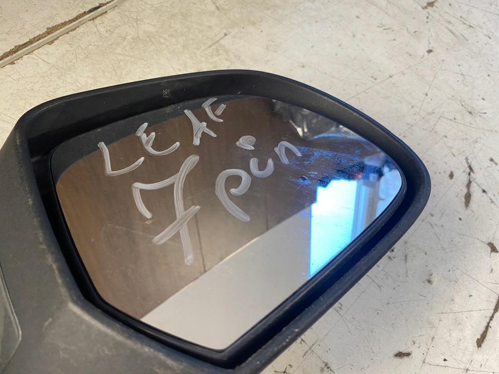 фото №10, Nissan leaf зеркало правое 7 pin eu