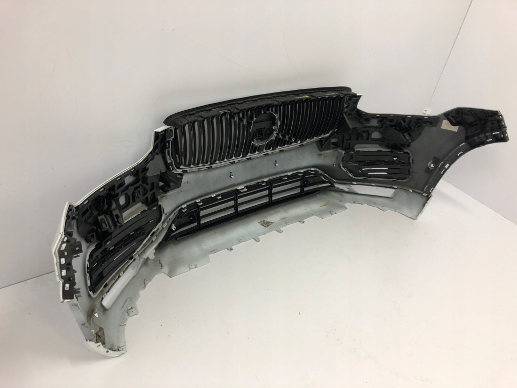 Volvo xc90 ii 2021- lift inscription бампер передний 6xpdc в Украине