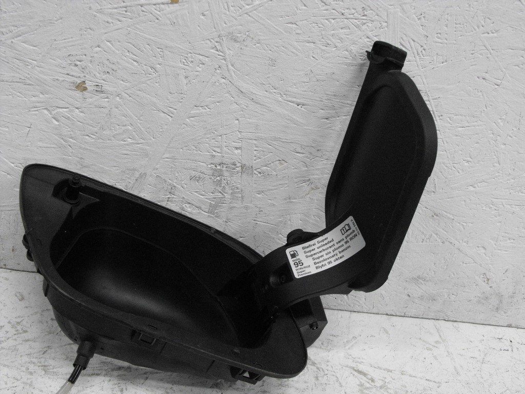 фото №10, Vw golf sportsvan 510 заливная горловина топлива крышка моторчик