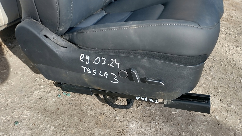 фото №9, Tesla model 3 сидіння заднє сидіння шкіра