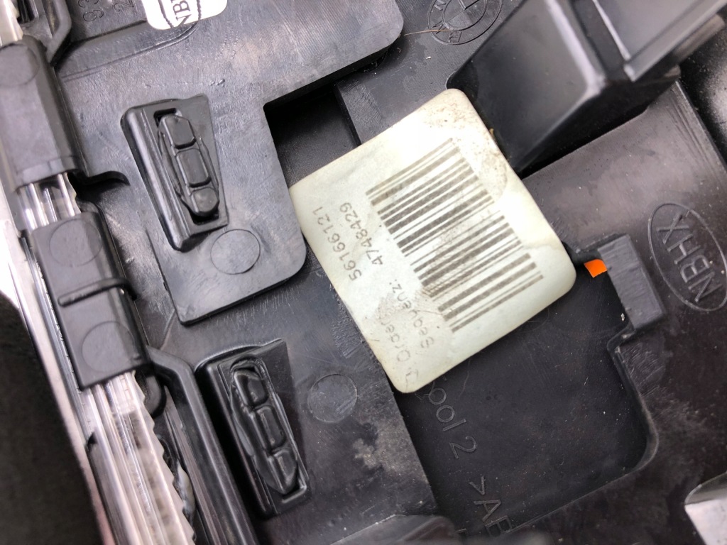 Bmw x1 f48 накладки декоративні декори ґрати обдув perl хром 9396460 9292739 Ціна