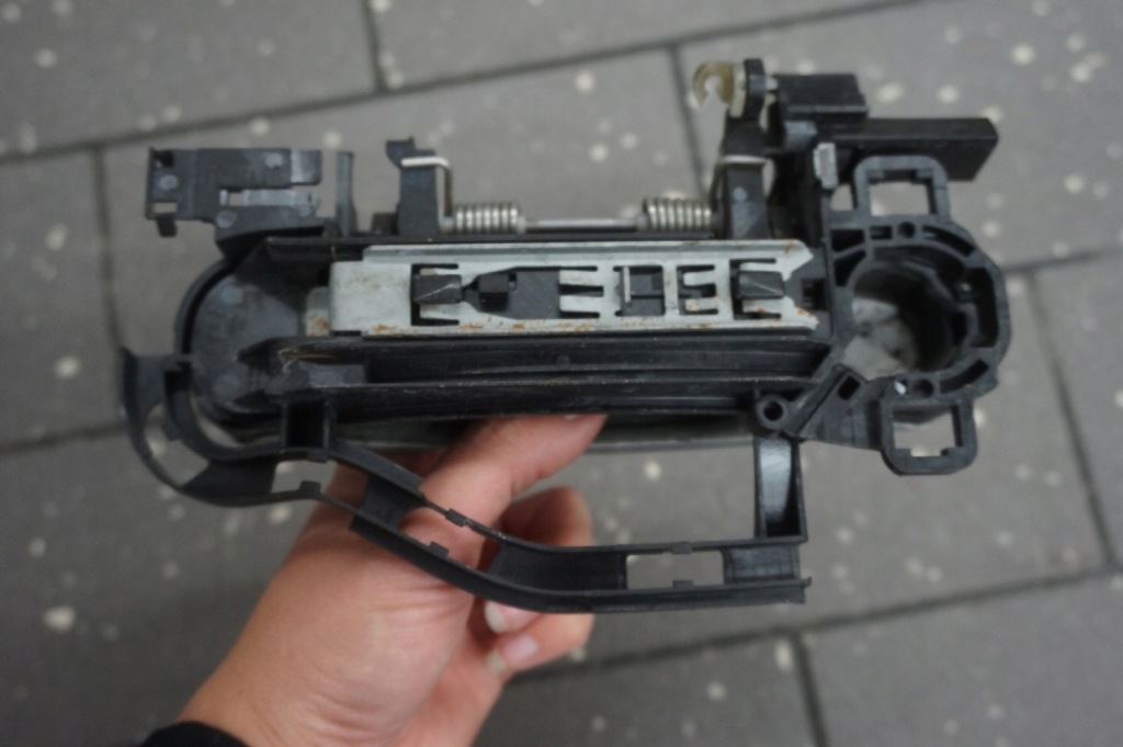 фото №2, Ручка дверь правая audi a6 c6 хром