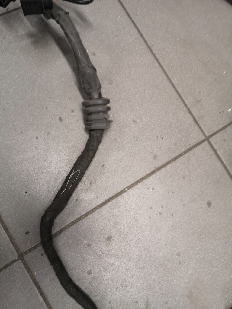 фото №8, Жгут кузовная лампы правый перед audi a6 c6