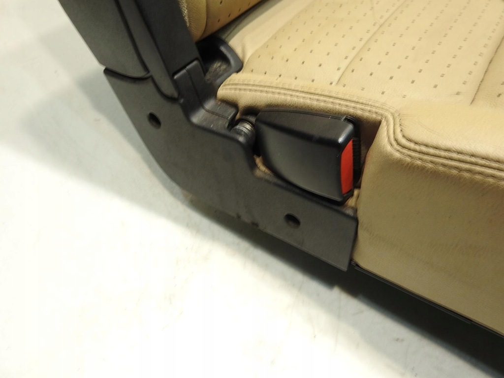 фото №7, Сидіння лівий задня land rover discovery iii