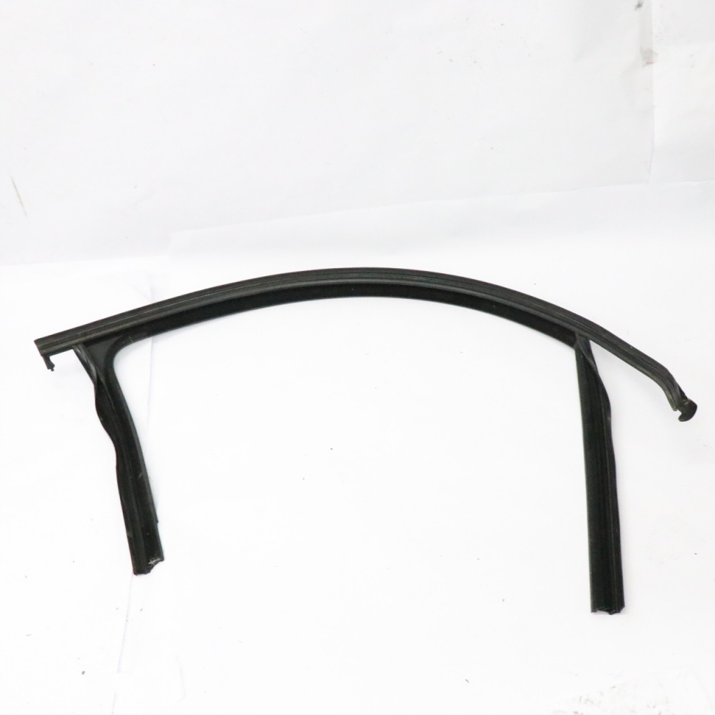 фото №12, Mercedes h243 прокладка стекло дверь передних правых прокладка a2477254200