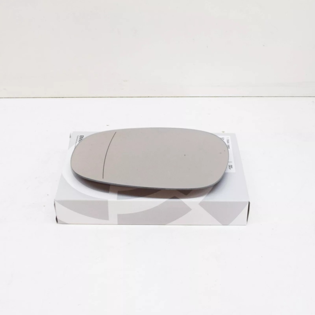 фото №1, Bmw 1 e81 передняя часть left door mirror glass 51167252893