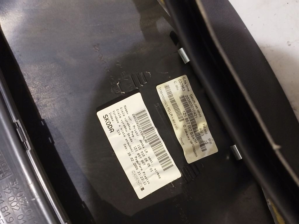 фото №9, Skoda octavia ii 2 панель приладів приладова консоль eu 1z1857007