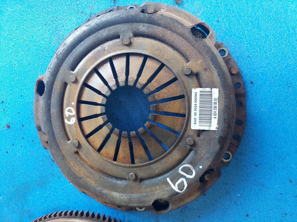 фото №7, Сцепление жёсткий колесо smart 1.0b 3b21 a 0242500001