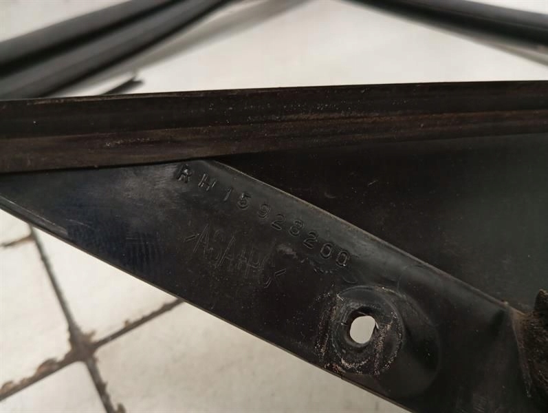 Прокладка chevrolet corvette c6 20774936 прокладка рами скло передньої kab Зі Шроту