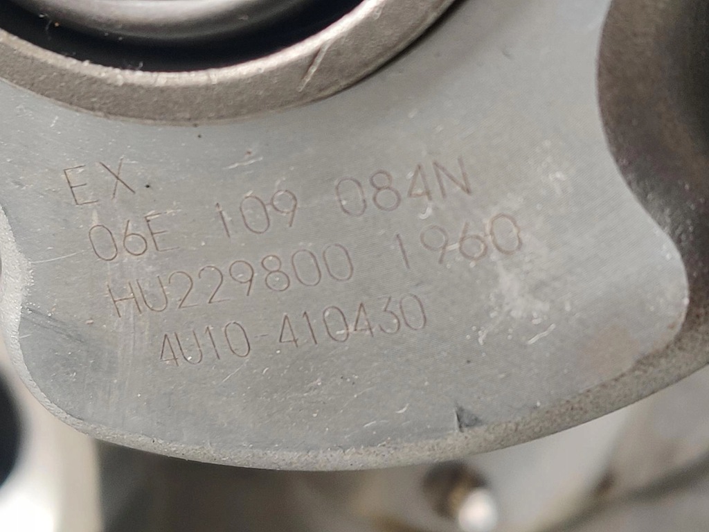 фото №13, Головка цилиндров левая 1-4 cyc 4.0 v8 bentley continental gt s 2012-2018