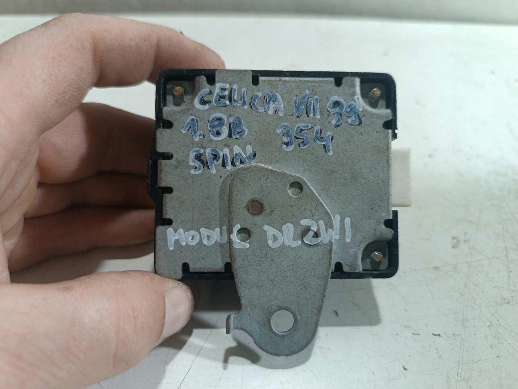 фото №4, Модуль дверь toyota celica vii 89741-20150