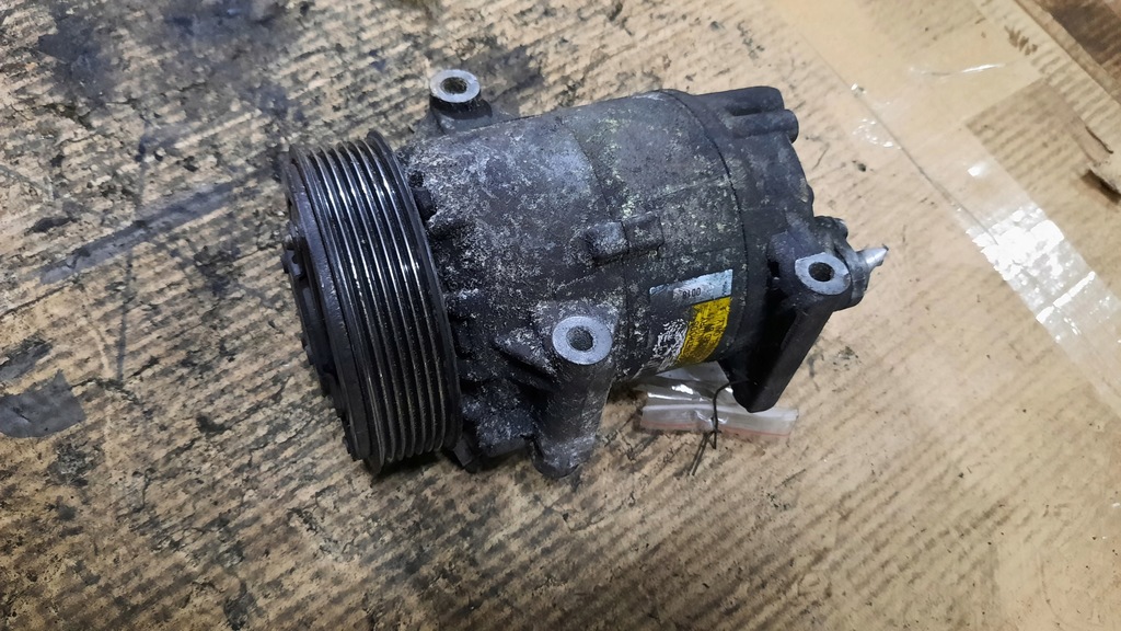 фото №1, Компрессор кондиционера renault megane 1.9d 04r