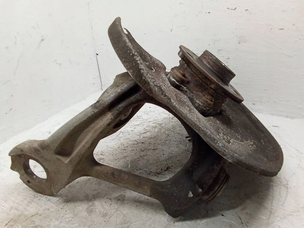 фото №6, Audi q5 sq5 2013 задняя сторона левая поворотный кулак колеса заднего