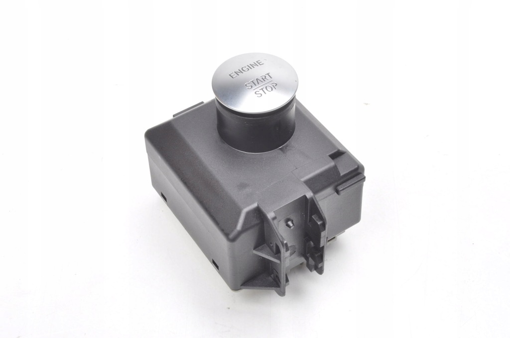 фото №1, Mercedes gla x156 w156 w117 w246 кнопка запуск стоп a2469054702