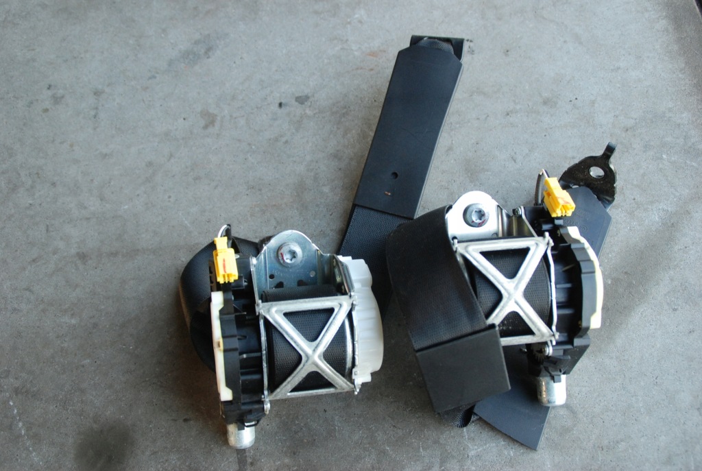 фото №2, Mercedes gl w164 pas безпеки задня 3 ряд