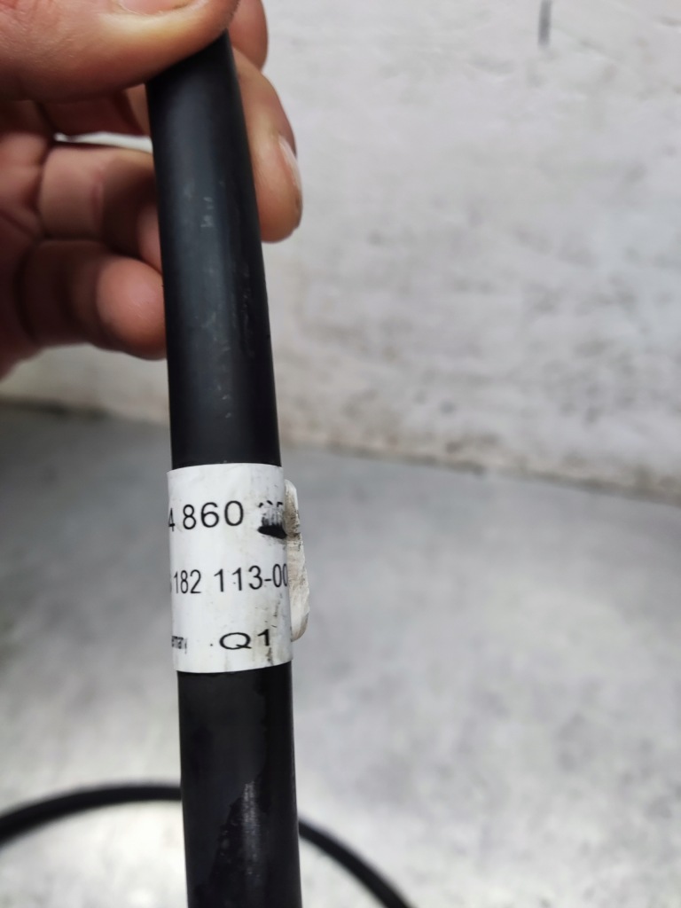 фото №7, Mercedes w204 lift пабтрубок  омывателя лампа a2048602592