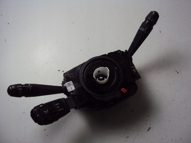 фото №1, Переключатель комбинированный citroen ds3 crossback 18- peugeot 2008 ii 2019-