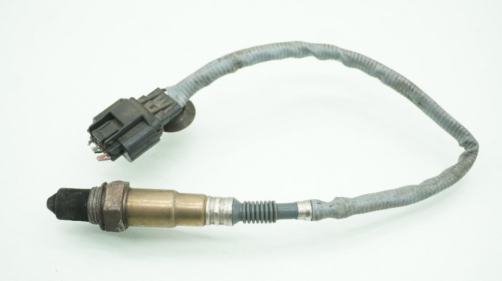 Купить Датчик лямбда-зонд renault captur 1 1.5 dci 0281004221 8201395330