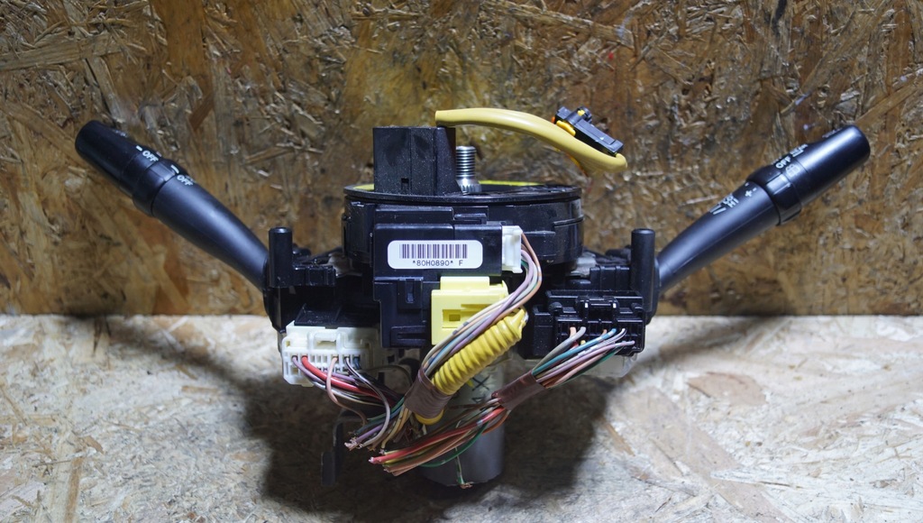 фото №5, Переключатель комбинированный лента toyota corolla verso ii