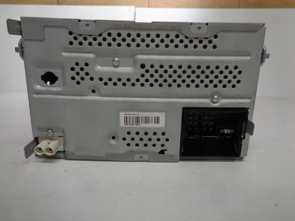 фото №4, Skoda fabia roomster радио swing cd mp3 5j0035161g