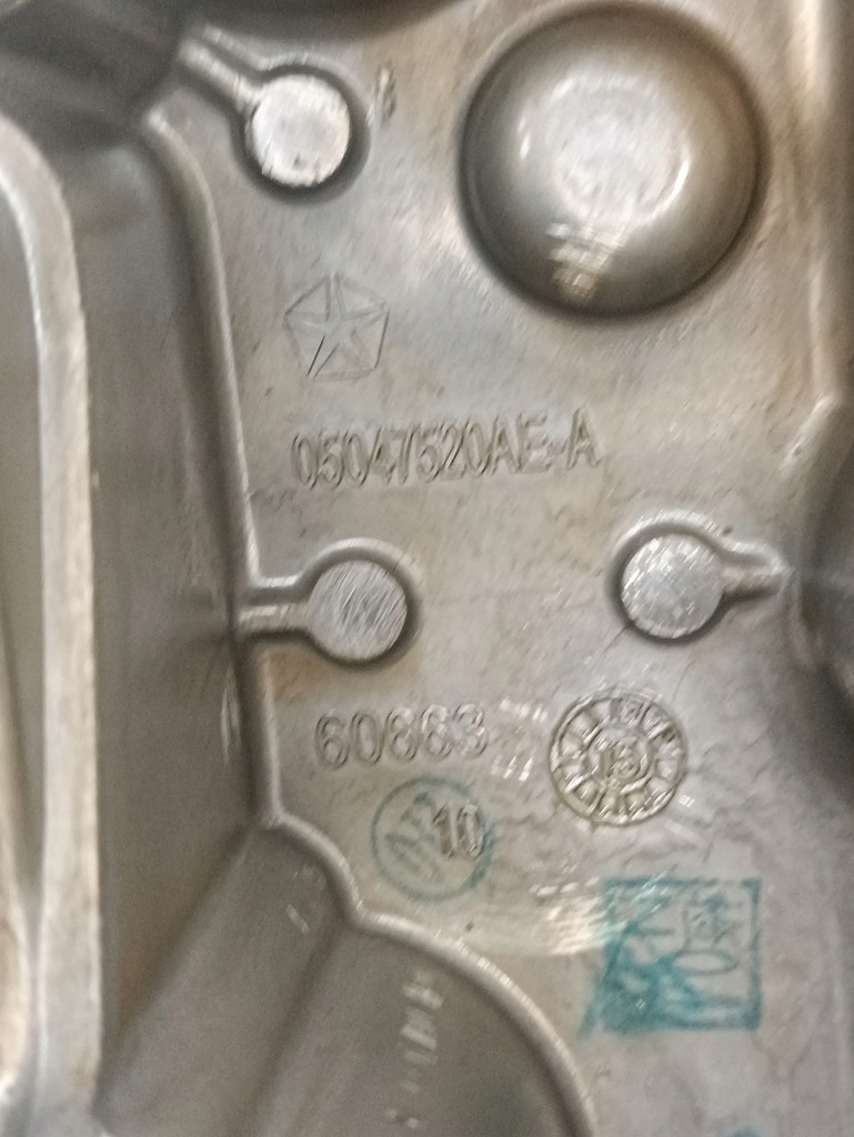 фото №6, Jeep cherokee kl usa крышка валов распределительного вала