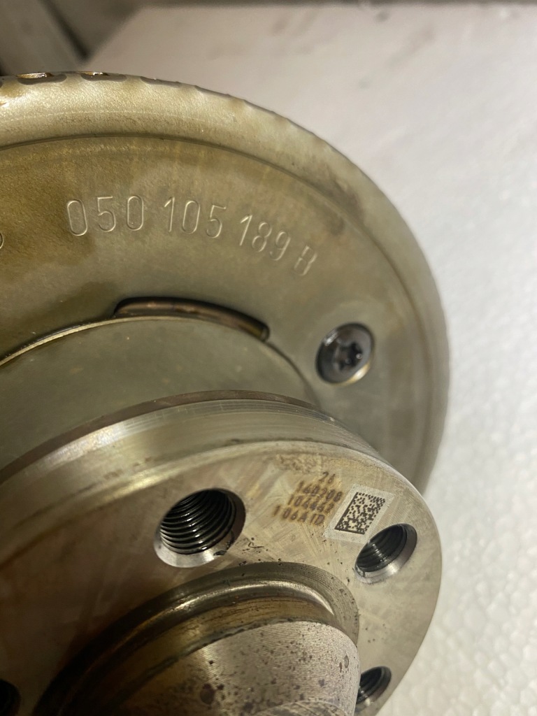 Купити Wał колінчастий 1.6 bse 06ad vw seat skoda audi