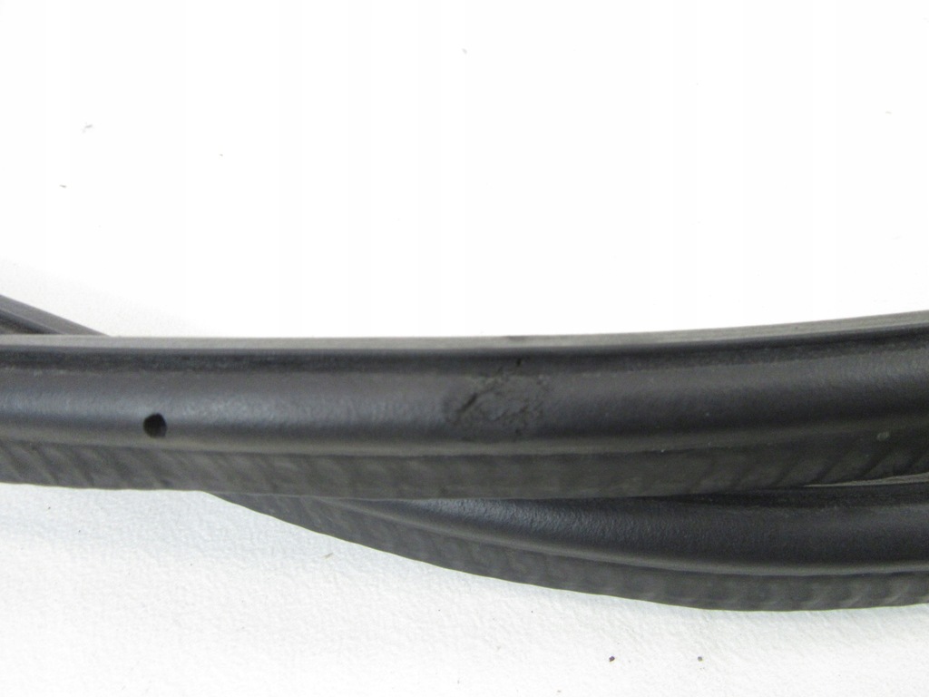 фото №7, Прокладка кришки багажника bmw seria 1 e87