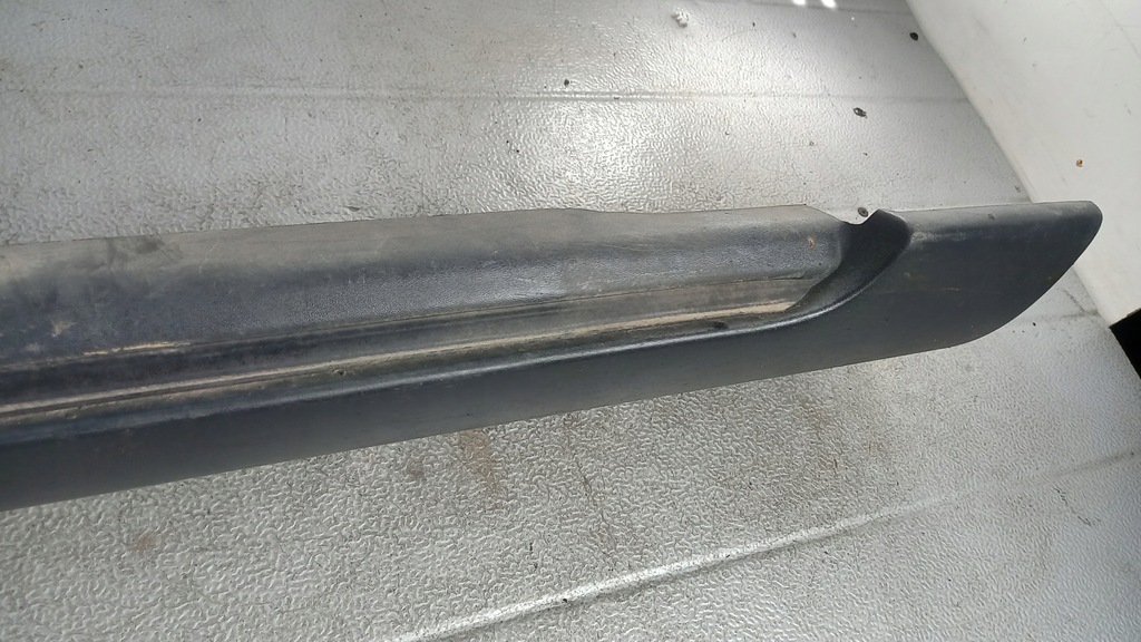 фото №6, Молдинг поріг права volvo s60 9178762
