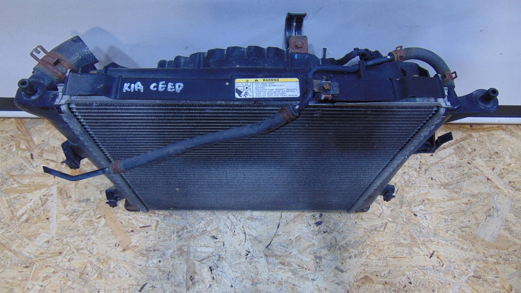 фото №3, Комплект радиатор kia ceed i 06-12 r 2,0 crdi