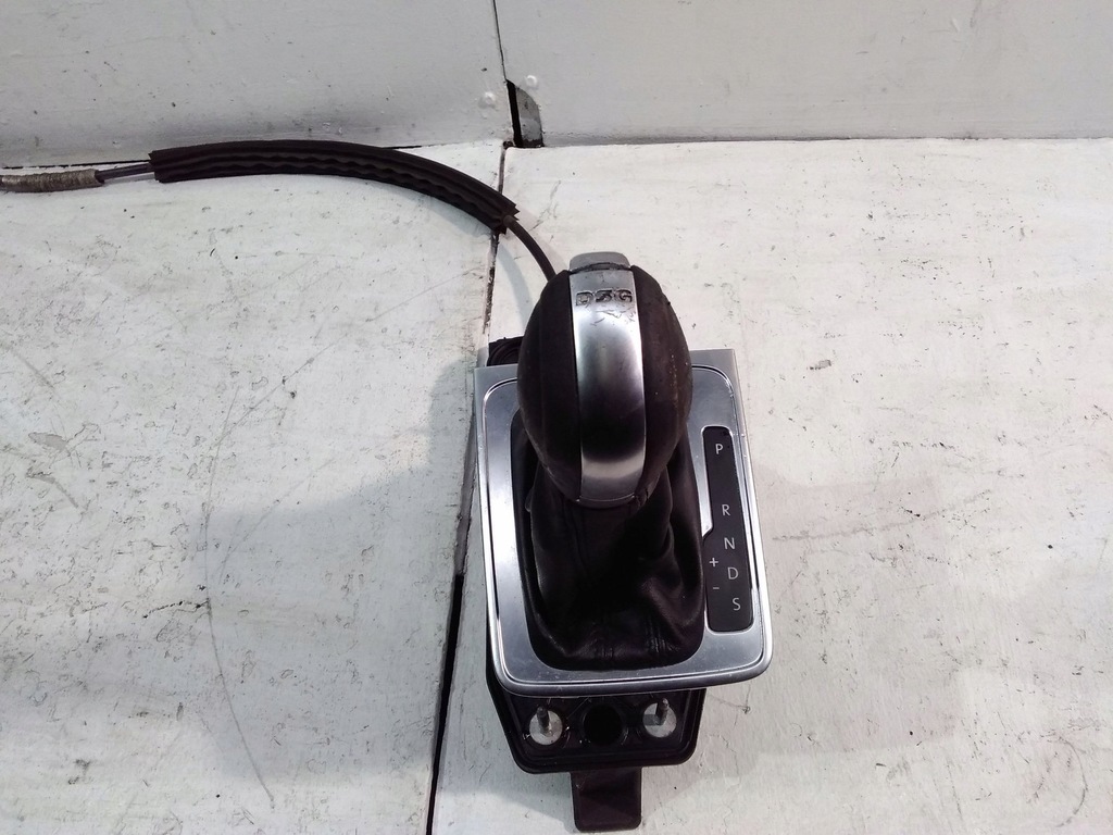 фото №6, Volkswagen passat cc 2012 домкрат перемикання передач / верхній