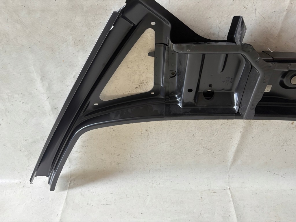 Vw caddy 2k5 порог левый обшивка левое передние передок  оригинал  2k5809835 с Разборки