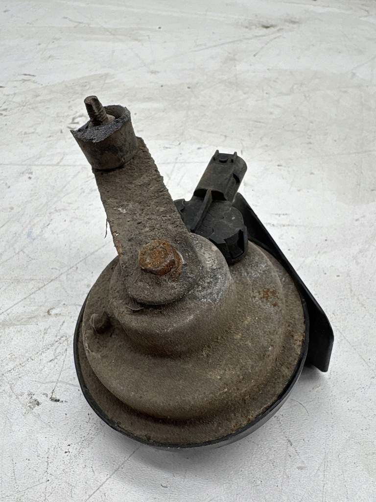 фото №2, Mini one - cooper r50 - 53 2003 клаксон